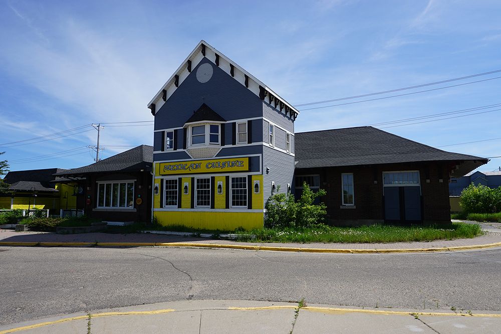 128 1st St W, Bemidji, MN 56601